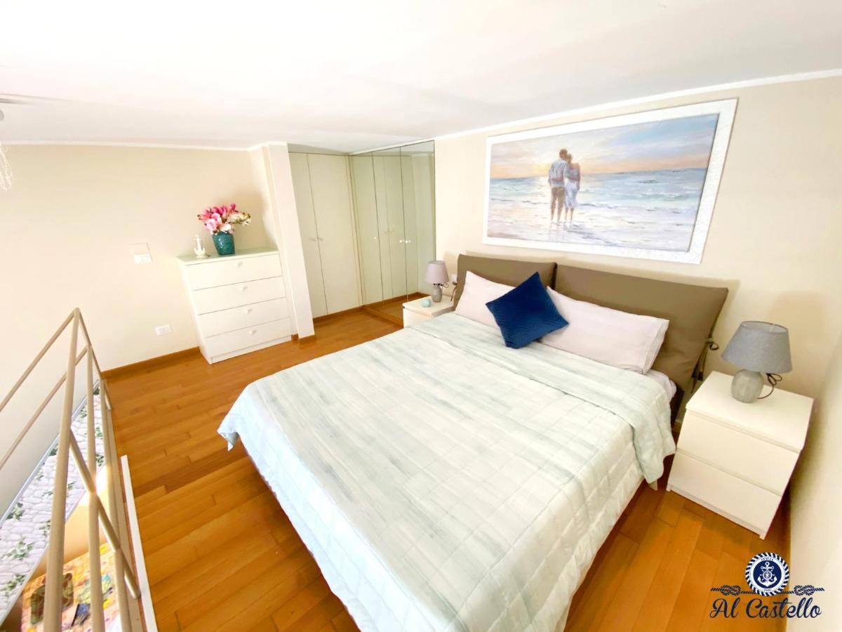 Welcome Riviera - Al Castello-Vista Mare -Romantico E Centrale A 20 Metri Dal Mare-Toll Parking At 15 Euro Per Day To Be Booked In Advance -Subject To Availability Rapallo Esterno foto